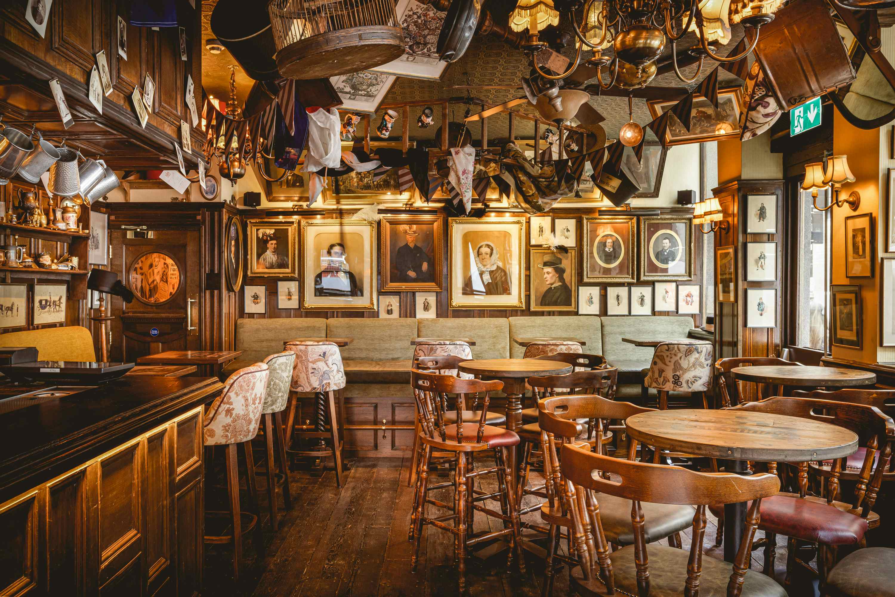 Mr Fogg's Hat Tavern and Gin Club